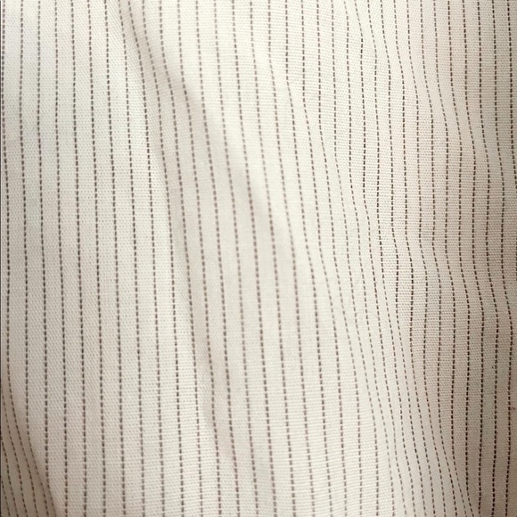 Lightweight Button Down Top - Picture 5 of 7